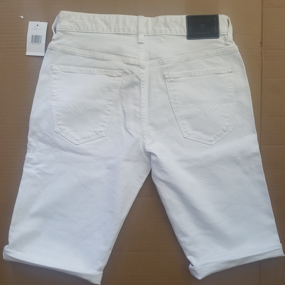 NWT GUESS White Denim Regular Shorts SZ 29 - Picture 5 of 6